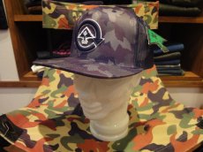 画像1: LRG CORE COLLECTION TRUCKER HAT (1)