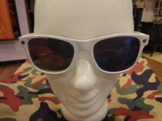 画像3: Glassy Sunglasses LEONARD WHITE RED/BLUE MIRROR (3)