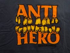 画像2: ANTI HERO S/S TOOTH HERO TEE (2)