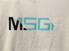 画像2: MSGR SQUARE SLANTING FLOCKY LOGO TEE-2(WHITE) (2)