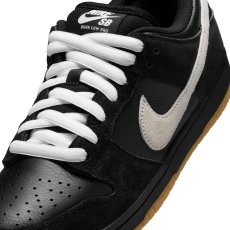 画像8: NIKE SB DUNK LOW PRO”BLACK/WHITE-GU” (20%off) (8)