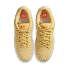画像2: Nike SB Dunk Low Pro ISO “Saturn Gold“ (2)