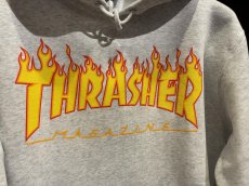 画像2: THRASHER FLAME LOGO HOODIE SWEAT PARKA（ASHGRAY） (2)